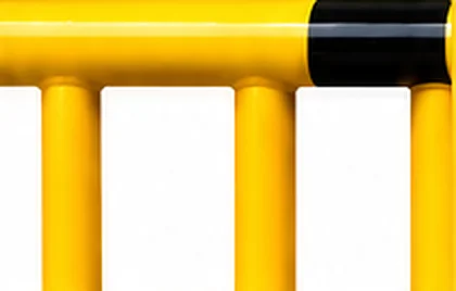 Detalhe da grade: barras verticais